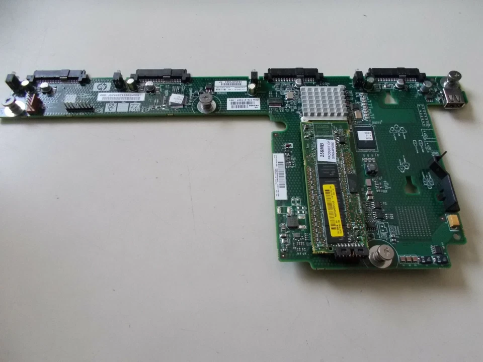 Proliant BL480c SAS HDD Backplane HP 417907-001, 256MB Cache, #K- 211-2 - Image 1 of 2