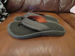 *NEW Mens Dark Java Brown Olukai Hokua Flip Flops, 10 - Picture 1 of 3