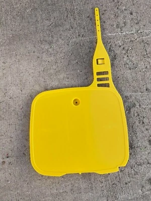 Глянцевая передняя номерная табличка 1982-1984 Yamaha YZ 125 250 490 желтая  - Изображение 1 из 2