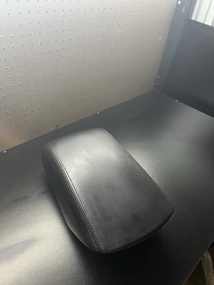 Ford Explorer 2011-2017 tapa de consola cuero negro reposabrazos reposabrazos medio OEM Foto 1 de 4