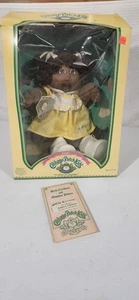 Vintage cabbage patch kid doll in box With Papers Coleco - Picture 1 of 7