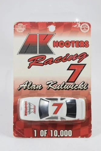 Alan Kulwicki #7 Hooters Racing Ford Thunderbird Acción Promo 1/64 Foto 1 de 1