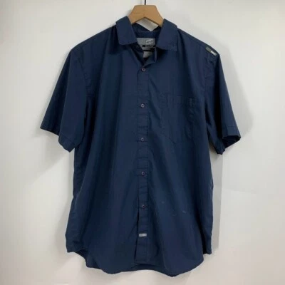 Split Men's Button Up Cotton Blend Short Sleeve Shirt Size M - Image 1 of 4
