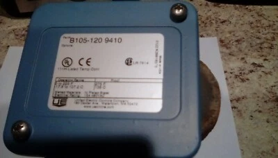 United Electric B105-120 9410 Temperature Controller - Image 1 of 3