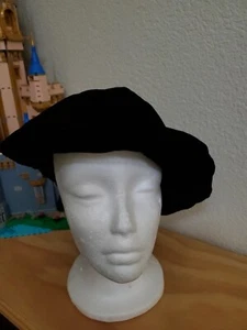 Vintage Nina RICCI  Beret Hat BLACK VELVET  - Picture 1 of 9