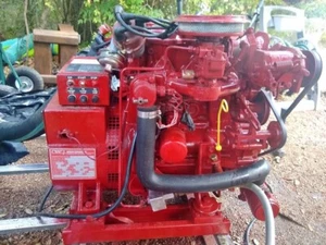 Westerbeke 6.5 BCG , 6.5 kW Marine Gas Generator 60 Hz 120V 485 Hours - Picture 1 of 1