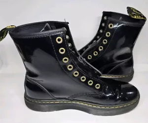 Dr. Martens Zavala Black Patent Leather Lace-Up Boots Mens 7 USM 6 UK 39 EU - Picture 1 of 9