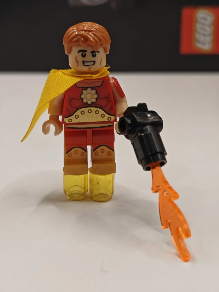 NUEVA Minifigura Lego Personalizada Marvel Hyperion 76049 Marcus Milton Avengers Foto 1 de 3