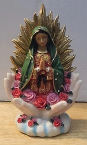 GUADALUPE VIRGIN MARY WITH HANDS PRAY ROSE FLOWER RELIGIOUS FIGURINE  - Picture 1 of 3