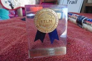 Award American Film Ed Blue Ribbon Festival Library Angus Lost 1983 Acryl - Bild 1 von 6
