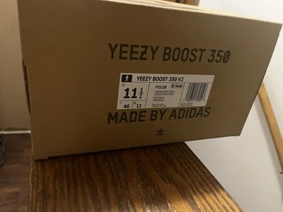 Adidas Yeezy Boost 350 V2Lino Foto 1 de 4