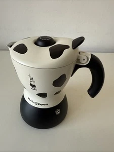 Bialetti Mukka Express 2 Cup Cow-Print Stovetop Cappuccino Maker - Imagen 1 de 12