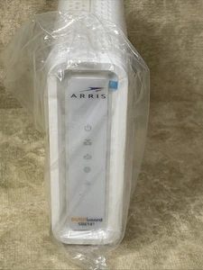 Arris SURFboard SB6141 DOCSIS 3.1 Cable Modem, Fast Internet Speeds New - Picture 1 of 8