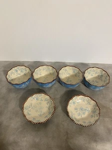 Rare Temptations by Tara 6 hellblaue Blumenspitze Soßenschalen & Teller 4 Unzen 8 Unzen - Bild 1 von 11