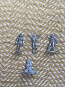 4x Barbarian Warrior fighter norse metal Grenadier Painted figure Female - Picture 1 of 3