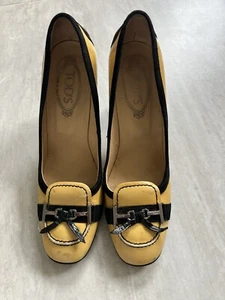 TODS Beige/Yellow Patent Leather Size 9 Womens - Picture 1 of 7