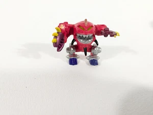 Vintage Red Nastee Galoob Micro Machines Z-Bots 3" PVC Figure Collectible Toy - Picture 1 of 3
