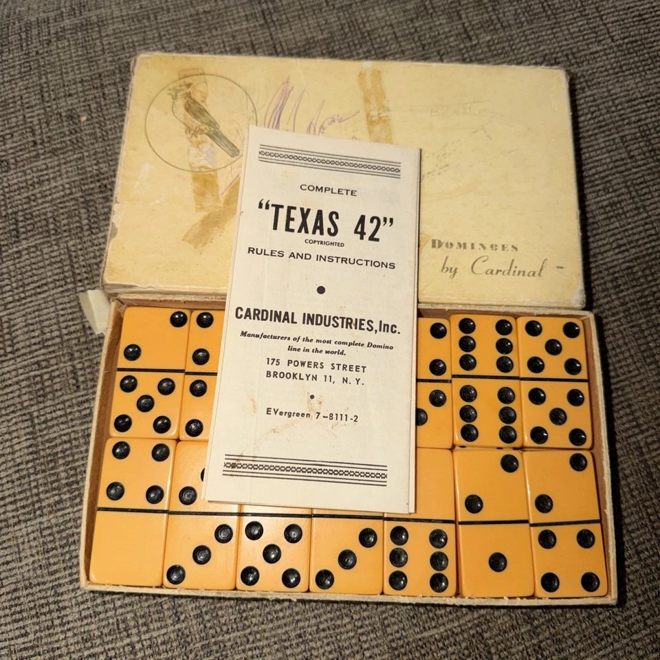 Vintage CATALIN Dominoes by CARDINAL #600 Set 28pc Butterscotch - Image 1 of 4