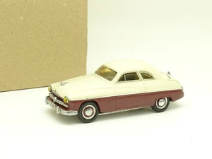 CCC Metal SB 1/43 - Ford Vedette Coupe - Bild 1 von 3