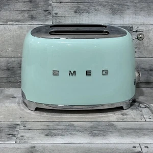 Smeg ' 50s Retro Style Two-Slice Toaster - Pastel Green - Picture 1 of 12