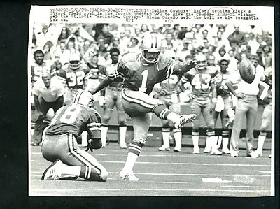 Rafael Septien Lot of 7 Press Photos Dallas Cowboys - Image 1 of 4