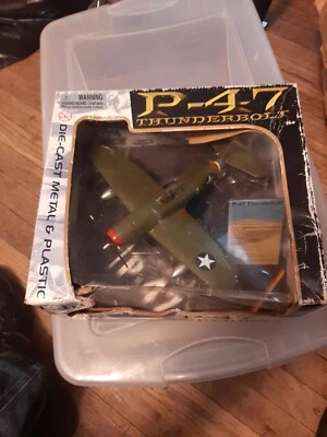 MOTOR MAX P-47 THUNDERBOLT DIECAST AIRPLANE | ZOMBIE | 1:48 SCALE | 76316 - Image 1 of 4