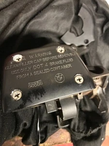 Hauptbremszylinder vorne BMW R1200RT ab BJ 2006 mit 33000 km - Bild 1 von 3