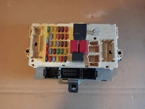 50504851 Fusibiliera Body Computer ALFA ROMEO 147 2006 1.9 16v JTD - Foto 1 di 5