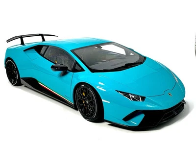 LAMBORGHINI HURACAN PERFORMANTE SOLID BLUE 1/12 MODEL CAR BY AUTOART 12077 - Image 1 of 4