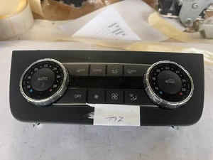 Mercedes GLE ML Klimabedienteil A1669003217 - Picture 1 of 1