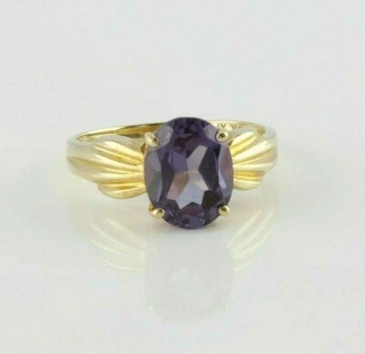10K Yellow Gold Synthetic Alexandrite Ring Size 7 Circa 1970 - Image 1 of 4