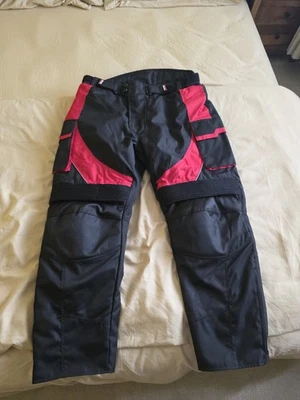 Traje de moto de protección de invierno para hombre Foto 1 de 4