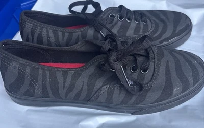 Vans Black Zebra para mujer 7 Foto 1 de 4