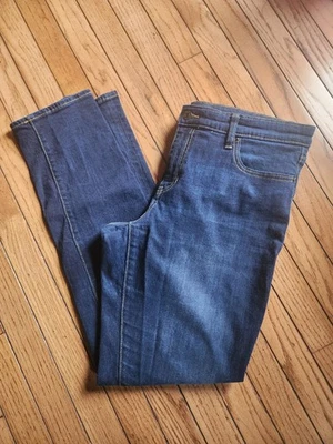 Pantalones de mezclilla rectos GAP para mujer nuevos sin etiquetas talla 32 largos 14 lavado medio oscuro Foto 1 de 2