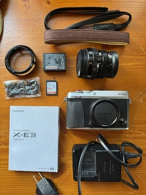 Cámara digital Fujifilm X-E3 24 MP APENAS USADA PLATEADA **CASI COMO NUEVA**  Foto 1 de 4