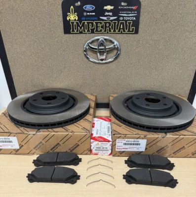 2015-2017 LEXUS NX200T GENUINE OEM FRONT BRAKE PADS & ROTORS (NO SHIM KIT) - Image 1 of 4