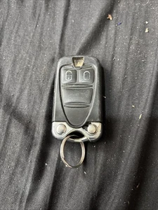 GENUINO ALFA ROMEO 159 BRERA GT ARAÑA ETC 3 BOTONES MANDO A DISTANCIA EXTRAÍBLE LLAVERO - Imagen 1 de 3
