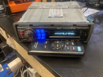 ALPINE CDA-9885 CD MP3 Wma Bluetooth PLAYER Hard To Find. - Image 1 of 4