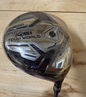 BRAND NEW!! Honma TW737 Tour World Driver 10.5/ 445/ X-Flex - Image 1 of 4