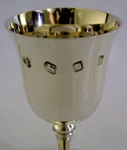 MINT ENGLISH SOLID STERLING SILVER GOBLET CHALICE CUP 1974 BARWARE 100g - Picture 1 of 7