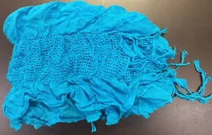 Sciarpa elastica rettangolare senza marchio blu leggermente trasparente aspetto tessuto - Foto 1 di 5