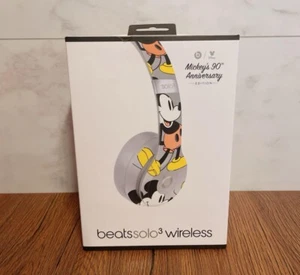 Mickey Beats Solo3 Wireless Mickey Mouse 90th Anniversary Edition Headphone NEW - Picture 1 of 9