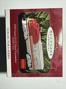 1997 Hallmark Train Ornament Lionel 1950 Santa Fe F3 Diesel Locomotive - Picture 1 of 4