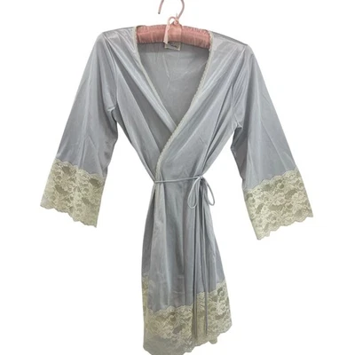 Vintage Coquette Kimono Robe S Boudoir de Noiva Macio Menina Fada Manga de Sino Envoltório - Imagem 1 de 4