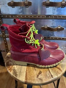 L.L. Bean Women’s Limited Edition Red Heart Waterproof Duck Boots US 10 - Picture 1 of 10