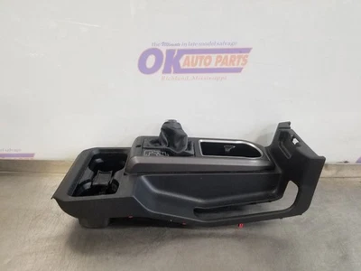 23 2023 TOYOTA TACOMA PISO CENTRAL CONSOLA ACABADO PANELSAF Foto 1 de 4