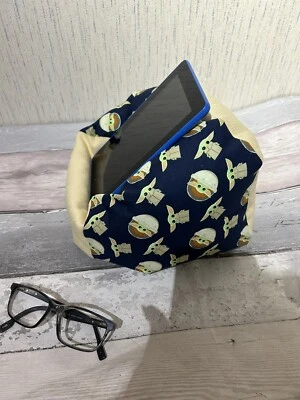 Baby Yoda iPad tablet Kindle cushion Beanbag stand holder - Image 1 of 4