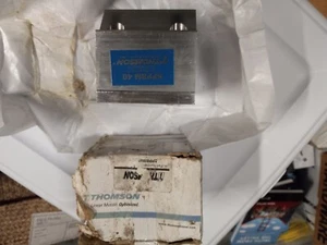 Thomson Linear Pillow Block Bearing SPPBM40, Aluminum Alloy - Picture 1 of 7