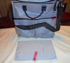 SKIP*HOP DUO SPECIAL EDITION DIAPER BAG /STROLLER ATTACHMENT/CHANGING PAD - Picture 1 of 3