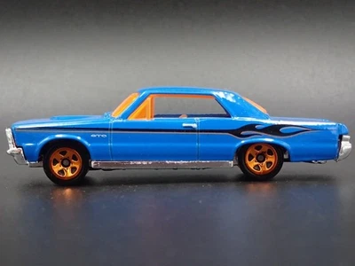 1965 65 PONTIAC Gto Muscolo Auto 1:64 Scala da Collezione Diorama Modellino Auto - Immagine 1 di 4
